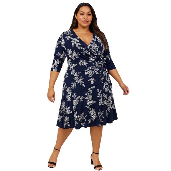 Signature By Robbie Bee Plus Size Tiered V Neck Navy Floral Dress  Size 2X - Picture 1 of 10